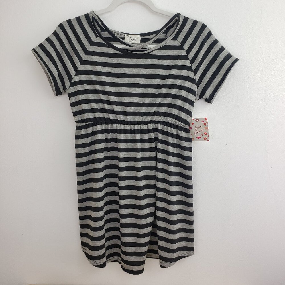 NEW Maternity Top Blouse Women's Size S NWT